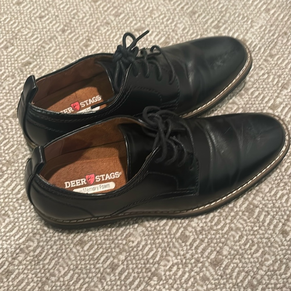 Boys black dress shoes worn twice